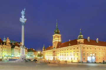 Fototapeta na wymiar Warsaw. Old Town Square at night.