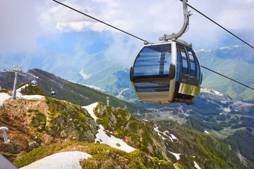 Wandcirkels tuinposter Cable car in the scenic mountains at the summer, Sochi, Russia © acnaleksy