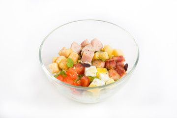 Salad with vegetables and bacon