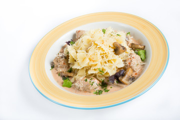 Pasta with cheese and mushrooms