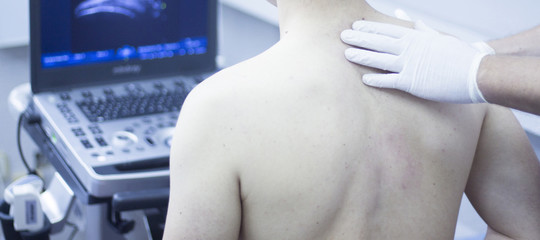 Ultrasound ecography EPI physiotherapist