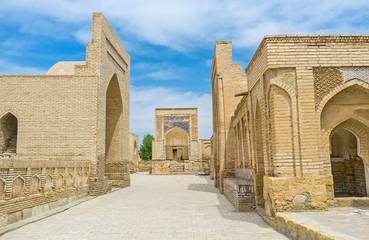 The funeral complex of Chor-Bakr
