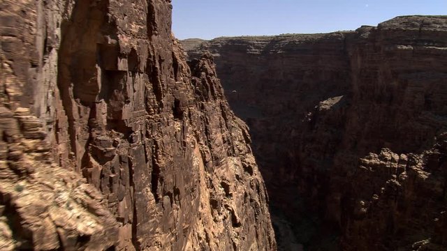 Flying past cliffs in Arizona's Little Colorado River Gorge