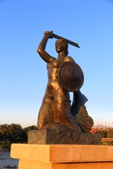 Syrenka monument in Warsaw © Tupungato