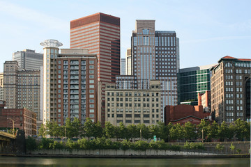 Obraz premium Zamknij widok na panoramę Pittsburgha