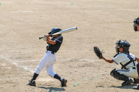 少年野球試合風景
