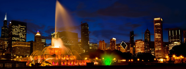 Buckingham Fountain at Twilight