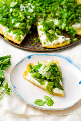vegetable tart with green peas