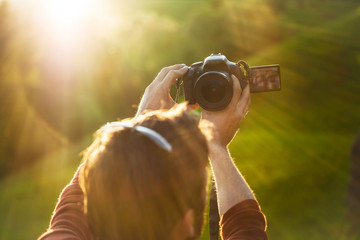 Taking a selfie with a DSLR