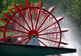 spinning paddle wheel on vintage river boat