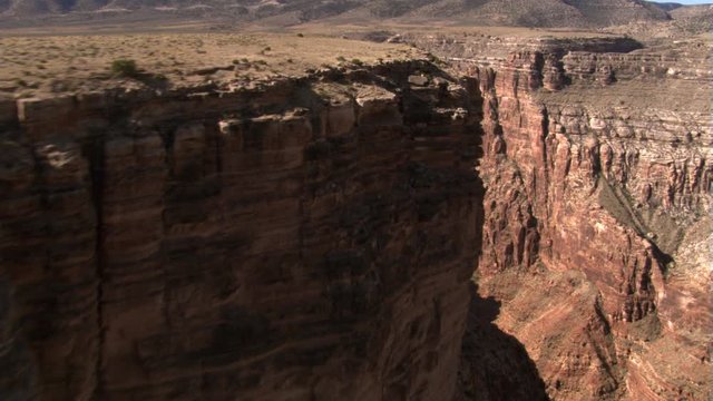 Flying along cliff top in Little Colorado River Gorge