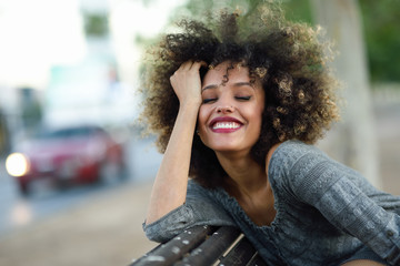 Resultado de imagem para black girl smiling