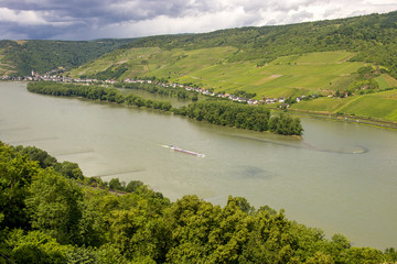 Blick auf den Rhein im Unesco-Welterbe Mittelrheintal