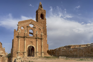 Ruinas del pueblo de Belchites destruido por los bombardeos de la guerra civil Española