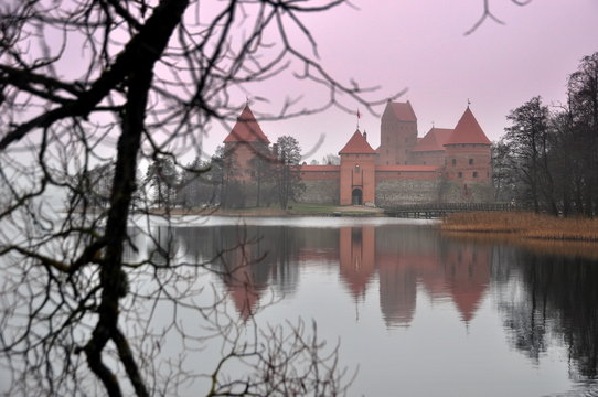 Galvesee mit der Gotischen Wasserburg Trakai 