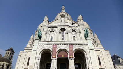 Fototapeta na wymiar パリのサクレクール寺院