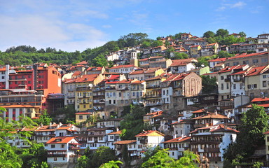 Fototapeta na wymiar Colourful houses of Veliko Tarnovo