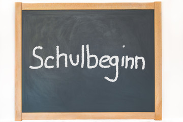 Fototapeta premium ein Text zur Einschulung steht auf einer Tafel