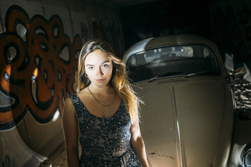 girl with car.