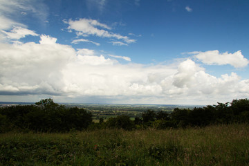 Obraz premium Cloudy view over the Chilterns in Buckinghamshire