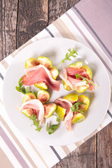 appetizer,fresh fig and prosciutto ham