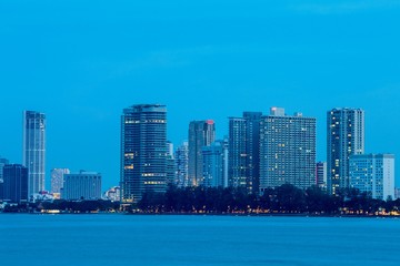 Obraz premium Cityscaper, metropolitan, skyscraper, skyline building by the shore of Gurney Drive, George Town, Penang