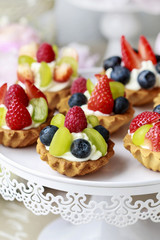 Cupcakes with fresh fruits