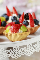 Cupcakes with fresh fruits