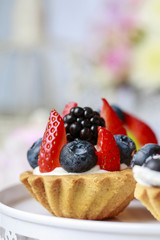 Cupcakes with fresh fruits