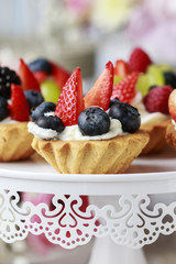 Cupcakes with fresh fruits