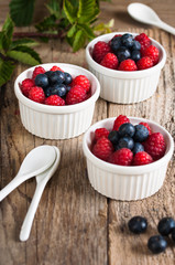 dessert ai frutti di bosco 