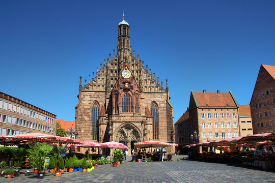 N&uuml;rnberg, Hauptmarkt mit Frauenkirche