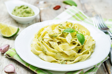 Avocado spinach basil pecan pesto pasta