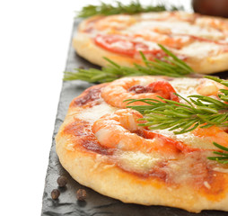 Pizza with shrimp and rosemary