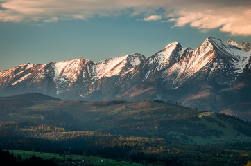 Naklejka premium Cloudy Tatra mountains in the morning, covered with snow