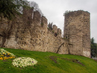 Fototapeta na wymiar Topkapi Palace castle wall