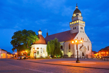Fototapeta na wymiar Church in the main square of Skalica.