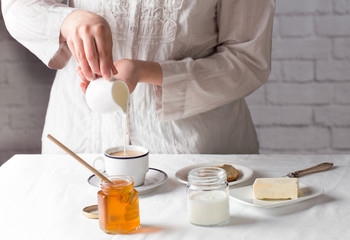 Young girl preparing healthy breakfast