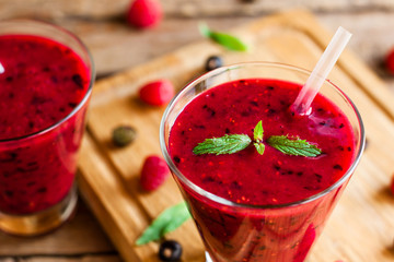 berry smoothie in a glass