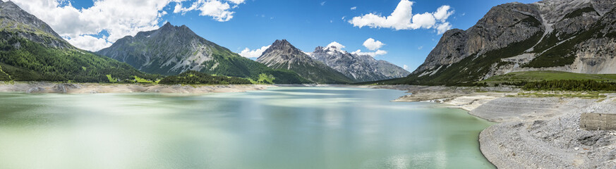 Lac alpin