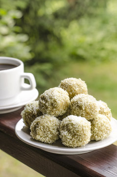 Truffles with oatmeal Avocado coconut lime and peanut butter   