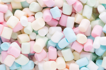 Background or texture of colorful mini marshmallows. - obrazy, fototapety, plakaty