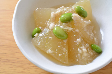 冬瓜の鶏そぼろあんかけ