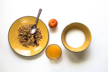 Muesli and fruits. breakfast
