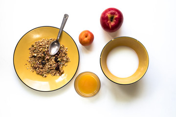Muesli and fruits. breakfast