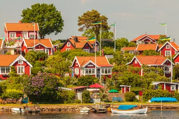 Gordijnen Typical swedish wooden houses in Karlskrona © Martin Bergsma