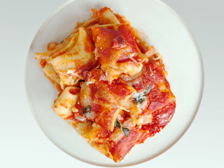 Baked pasta with tomato and mozzarella