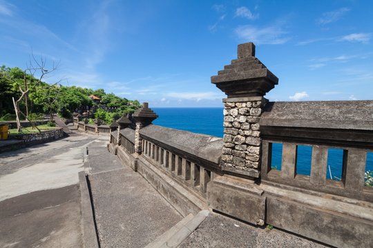 Holiday in Bali, Indonesia - Uluwatu Temple and Beautiful Cliff