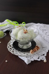 homemade pistachio ice cream