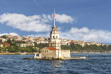 Fototapeta na wymiar Maiden's Tower (Kiz Kulesi) sunny day Istanbul, Turkey